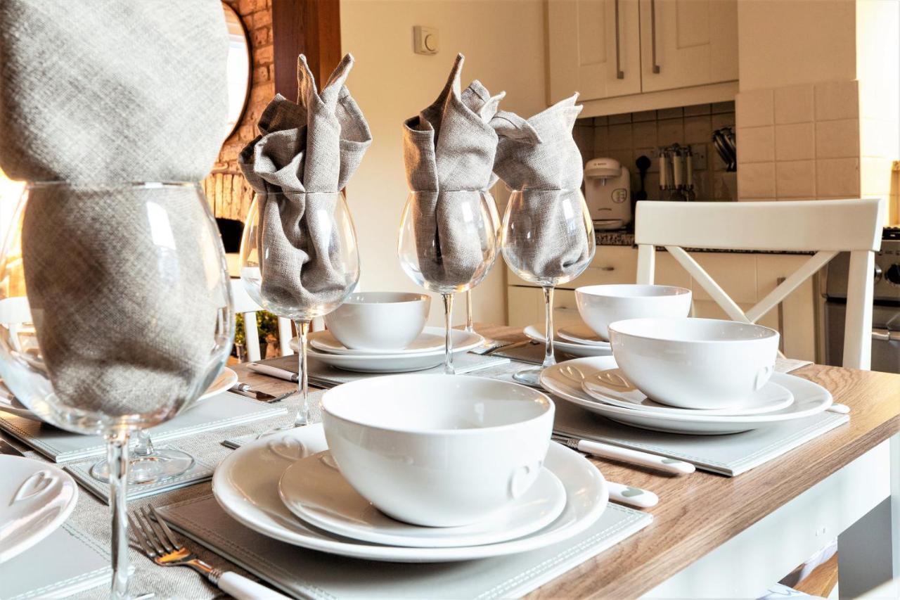 The Cottage In Chester, Sleeps 6 With Free Parking Extérieur photo